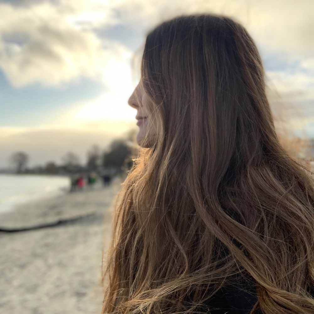 Meet your Posher, Lily